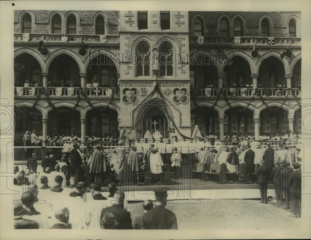 1928 Press Photo 29th Eucharistic Congress at St. Patrick's Cathedral, Sydney-Historic Images