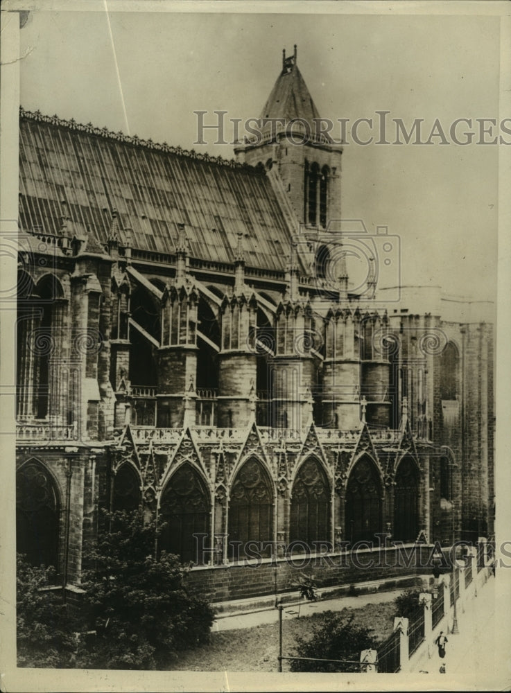 1924 Press Photo France&#39;s Cathedral of St. Denis, ancient tomb of French Kings-Historic Images