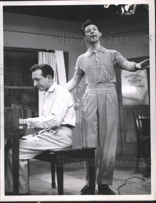 1954 Press Photo Sid Miller and Donald O'Connor in Texaco Star Theatre - Historic Images
