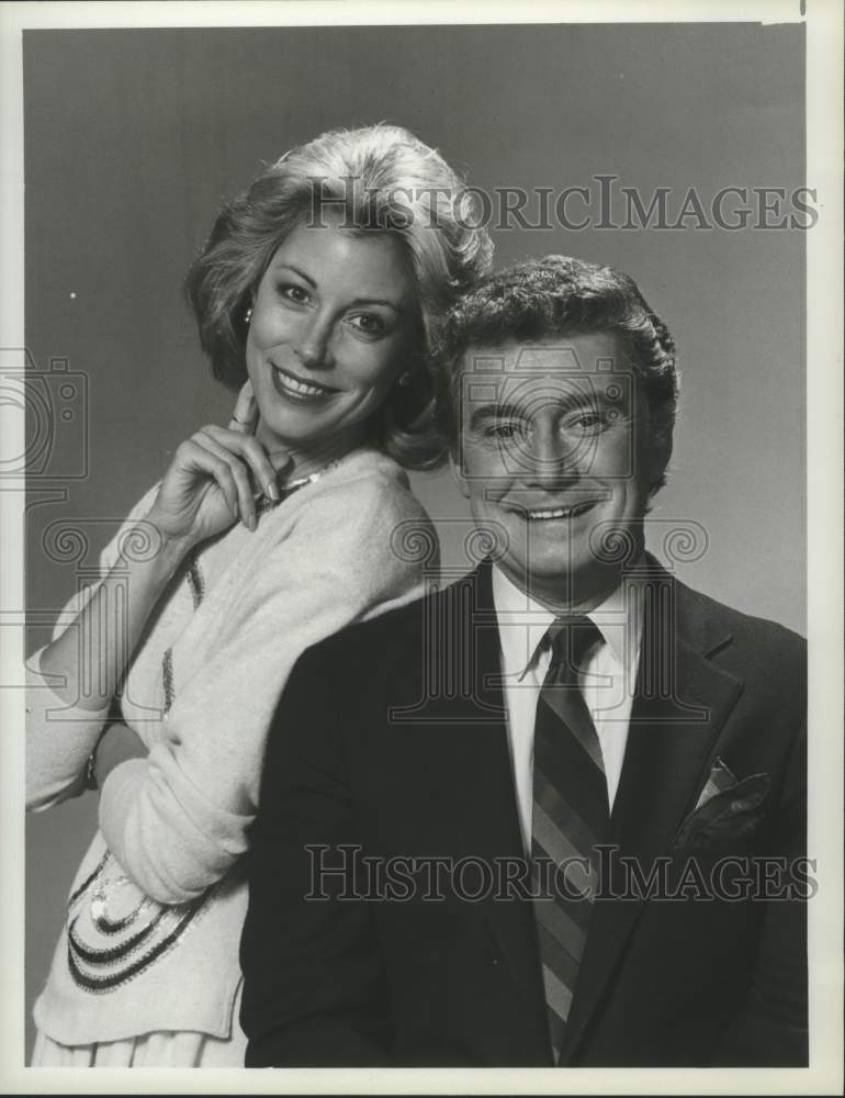 1981 Press Photo Sarah Purcell &amp; Regis Philbin hosts &quot;The Regis Philbin Show.&quot; - Historic Images