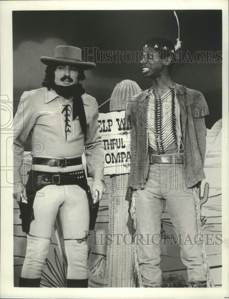 1975 Press Photo Singer Tony Orlando - Historic Images