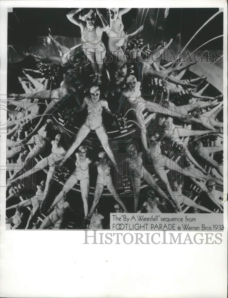 1933 Press Photo &quot;By A Waterfall&quot; sequence from Footlight Parade - Historic Images