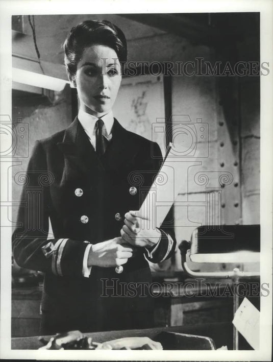 1967 Press Photo Dana Wynter stars in ABC's "Sink The Bismark" - Historic Images