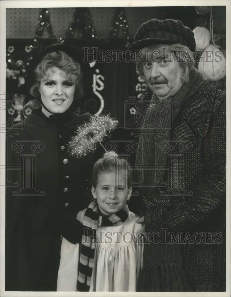 1976 Bernadette Peters, Chastity Bono and Bob Keeshan - Historic Images