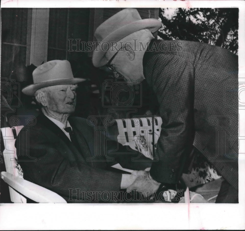 1965 Press Photo Former Vice-President, Garner with his son, Tully, in Texas - Historic Images