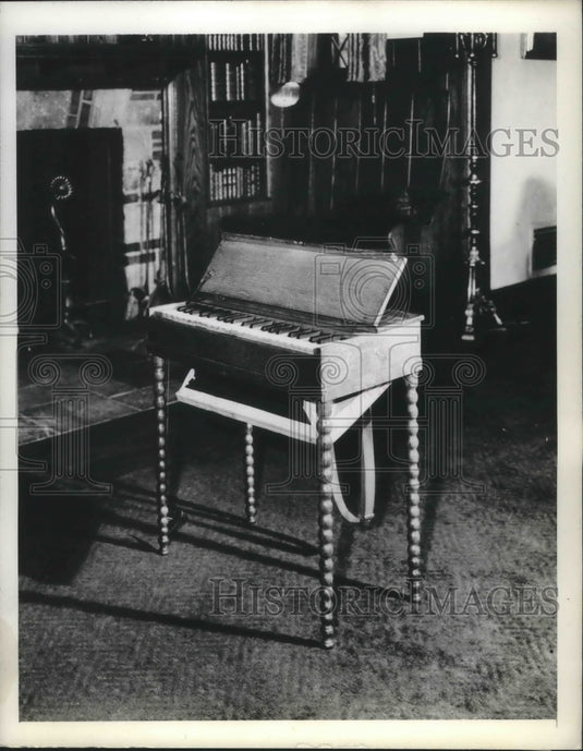 1945 Press Photo Instrument used by composer Stephen Foster in Pittsburgh-Historic Images