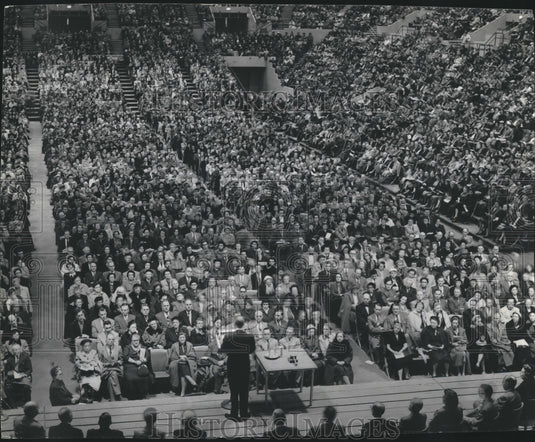 1952 Press Photo Wisconsin Education association at Milwaukee Auditorium-Historic Images