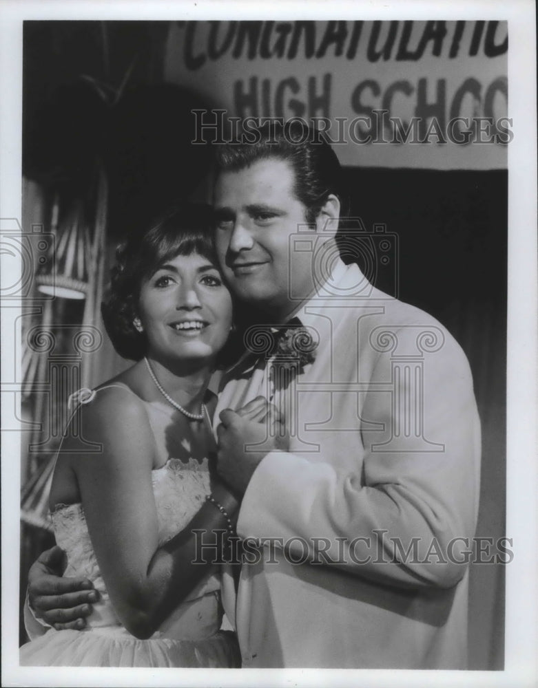 1978 Actors Penny Marshall, Rob Reiner in "More Than Friends"-Historic Images