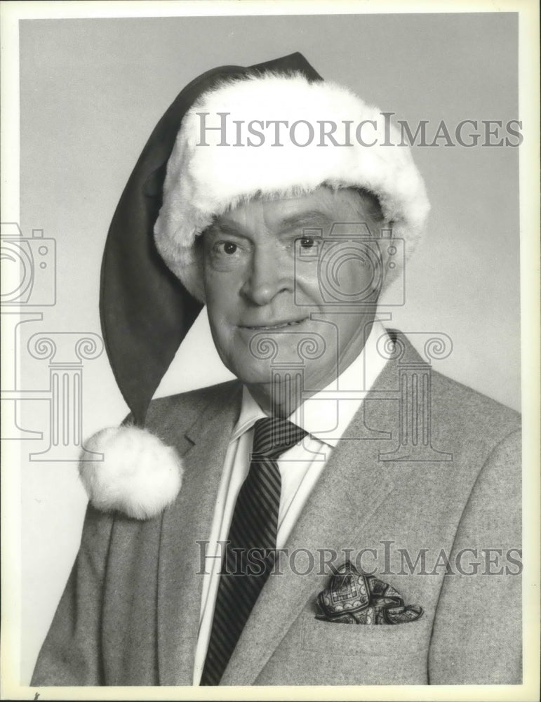 1984 Press Photo Actor Bob Hope in Santa Hat - mjx39452-Historic Images