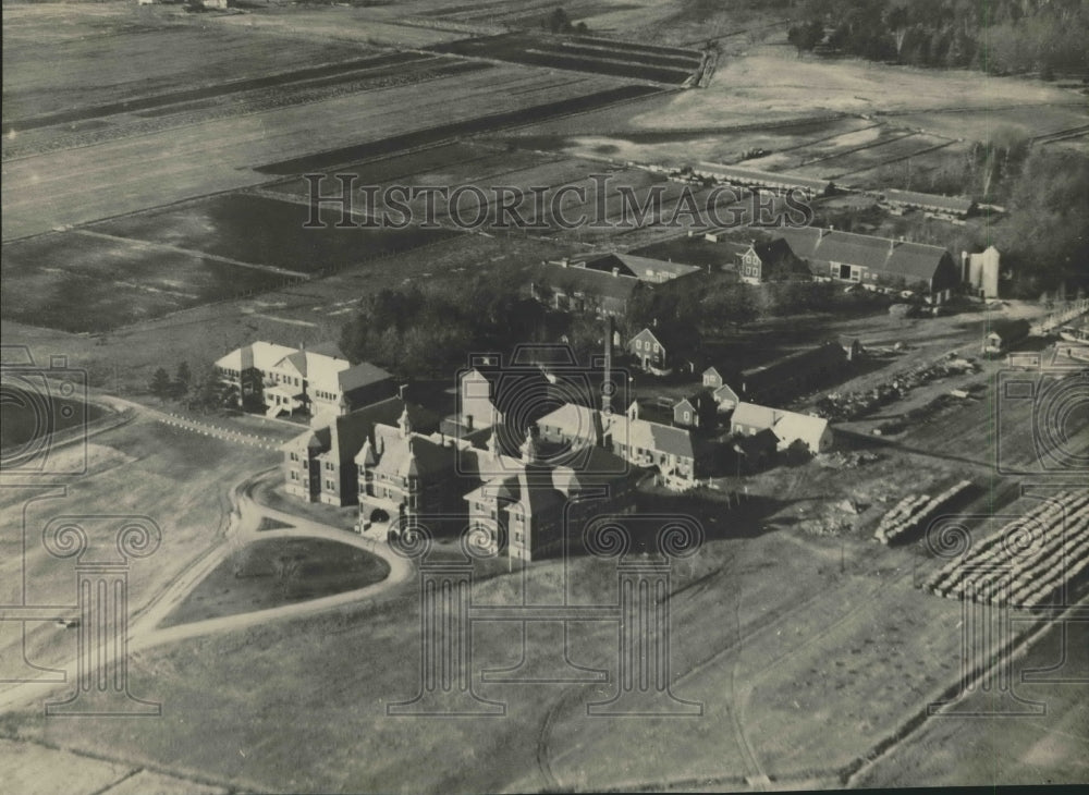 1927 Press Photo Aerial view of Milwaukee County infirmary - mjx40497- Historic Images