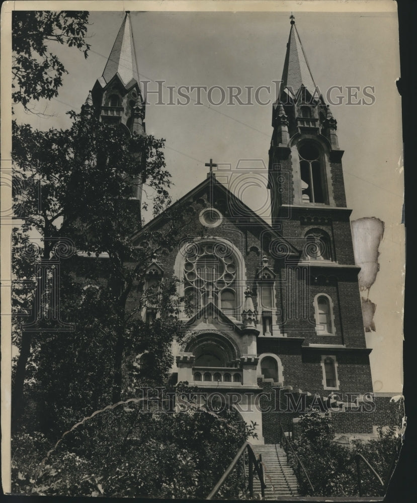 1931 Press Photo View of Shrine of Saint Mary, Help of Christians, at Holy Hill.-Historic Images