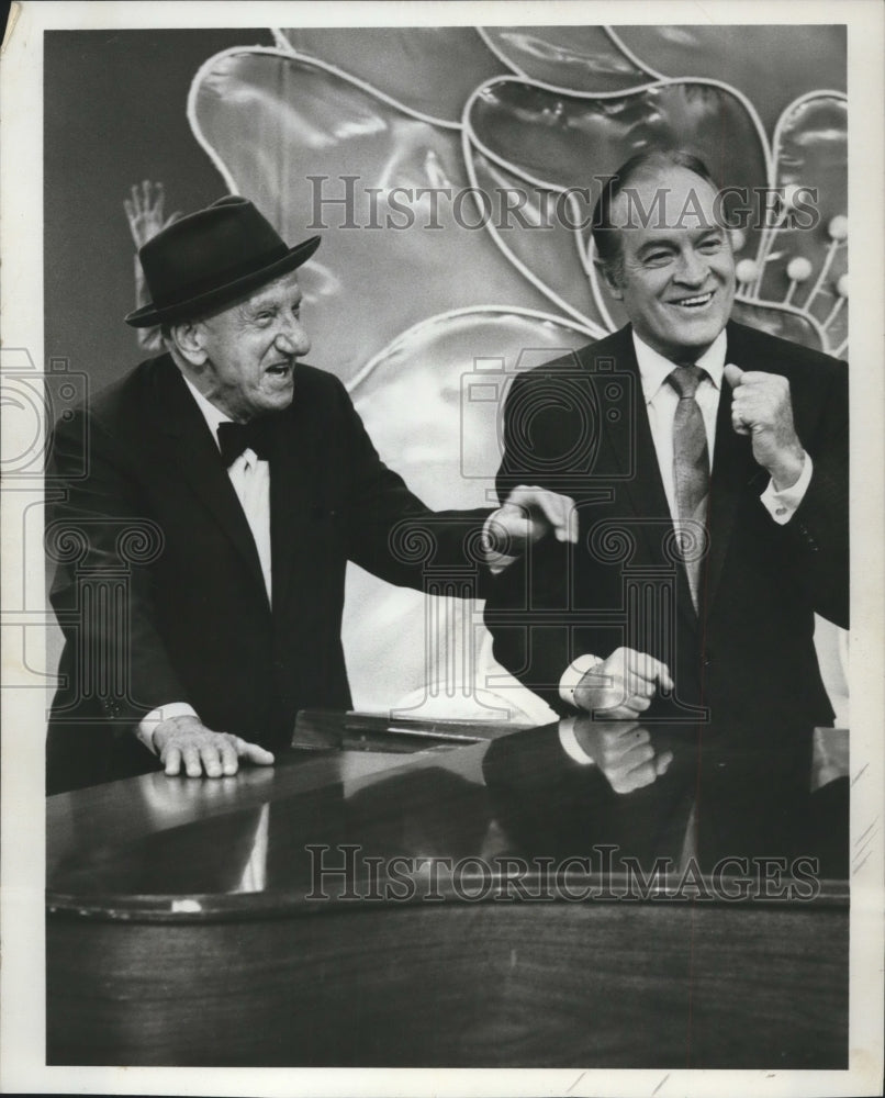 1969 Jimmy Durante and Bob Hope on &quot;Jimmy Durante Presents...&quot;-Historic Images