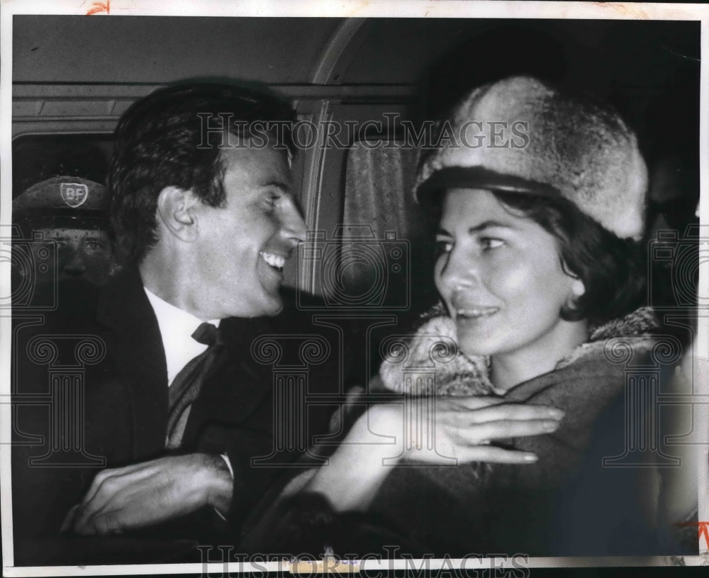 1963 Press Photo Actor Maximilian Schell and Princess Soraya at Rome airport- Historic Images