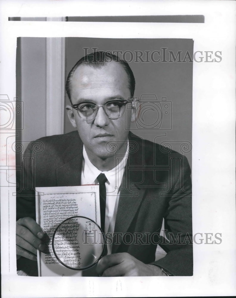 1961 William Stahlman at University of Wisconsin with manuscript.-Historic Images