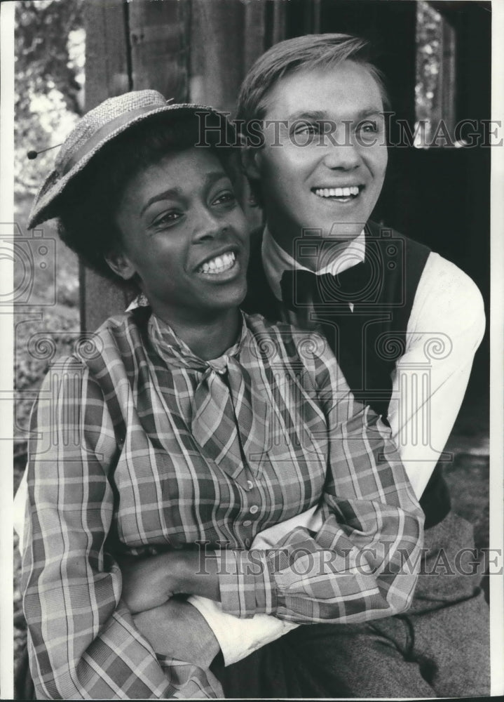 1978 Press Photo Richard Thomas and Fay Hauser in Roots: The Next Generation - Historic Images