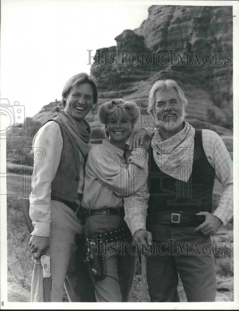 1983 Press Photo Bruce Boxleitner, Linda Evans and Kenny Rogers in "The Gambler"-Historic Images