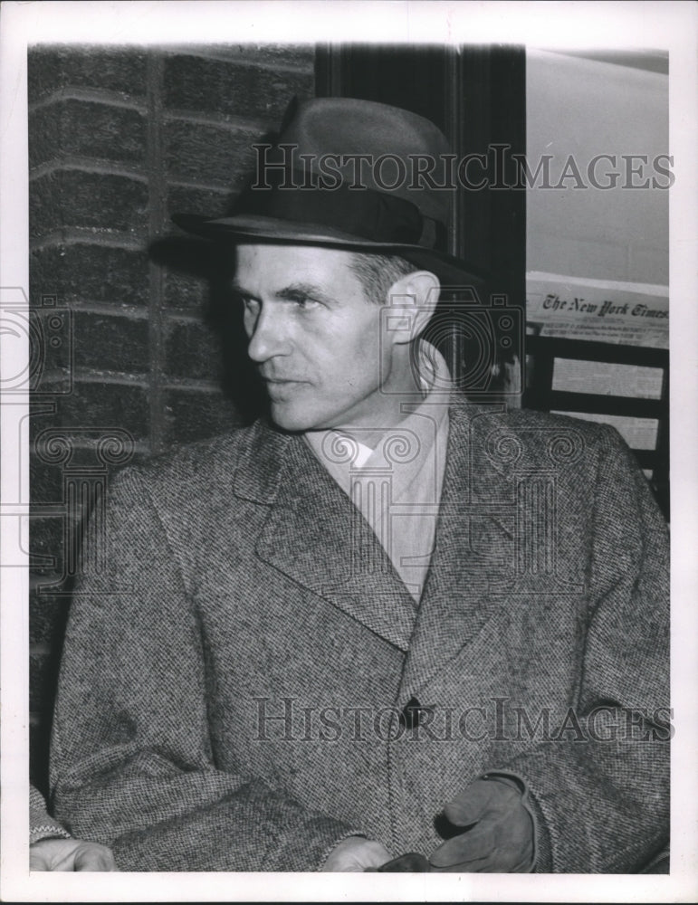 1954 Alger Hiss returned home to Greenwich Village from prison. - Historic Images