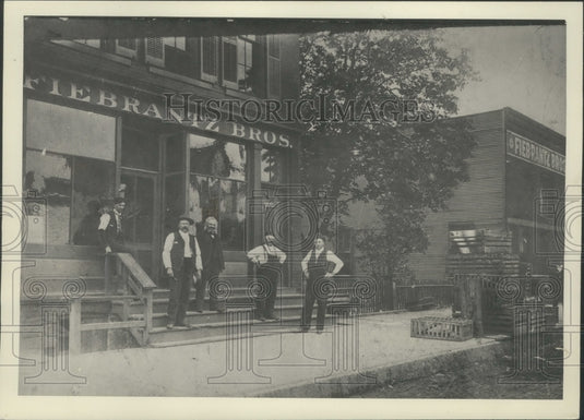 1936 Press Photo "Hay and Wood Market" District Businessmen Outside Stores-Historic Images