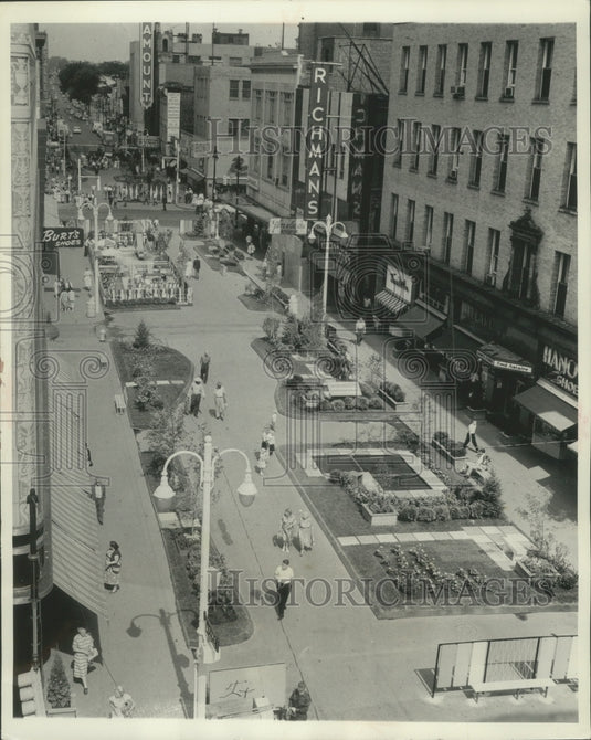 1959 Press Photo Experimental Mall in Downtown Toledo, Ohio - Historic Images