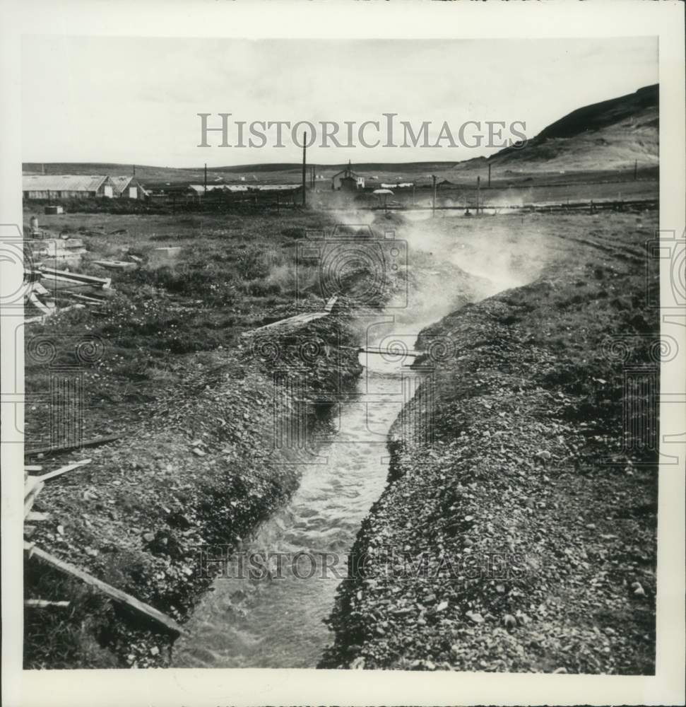 1951 Press Photo Hot Springs in Reykjavik, Iceland - Historic Images