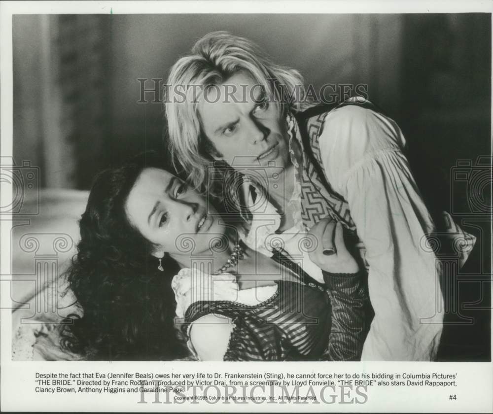1985 Press Photo Jennifer Beals &amp; Sting as Eva &amp; Dr. Frankenstein in &quot;The Bride&quot;- Historic Images