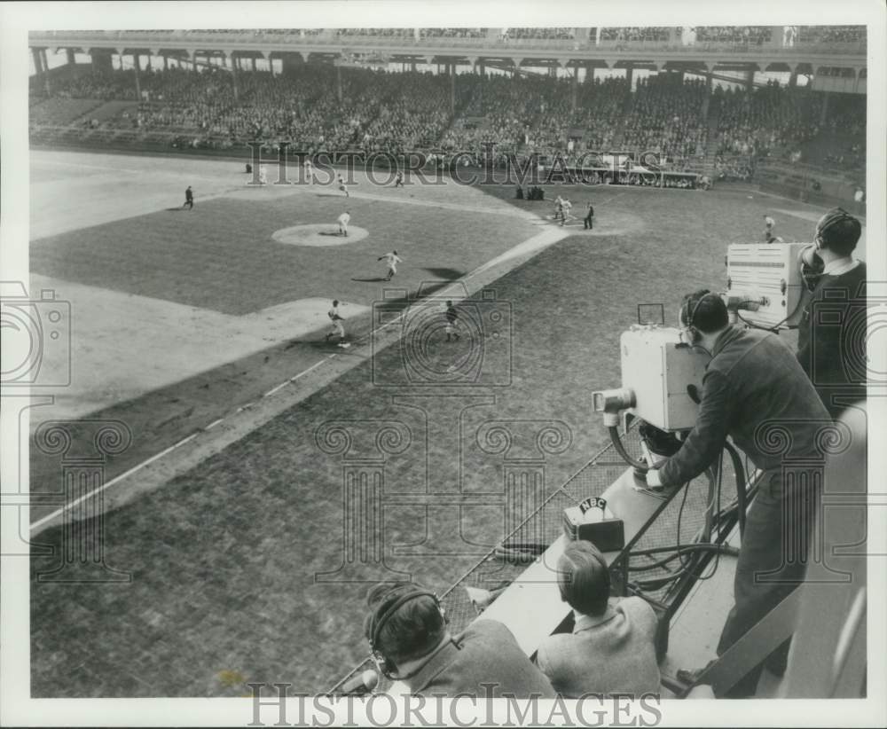 1986 Filming of Baseball Game - Historic Images
