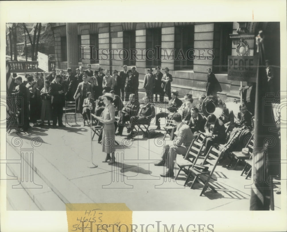 1936 Caryl Morse Speaks-University of Wisconsin Peace Demonstration - Historic Images