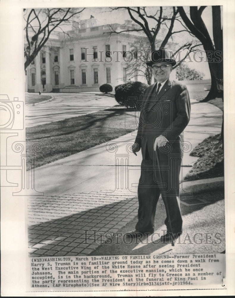1964 Press Photo Former President Harry S. Truman visits the White House-Historic Images