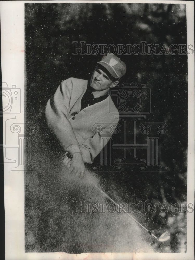 1962 Press Photo New York Pitcher Ralph Terry, Playing Golf at Metropolis Club - Historic Images