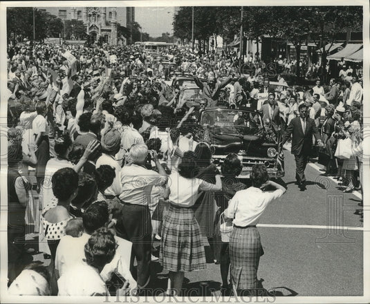1960 Chicago Welcomed President Eisenhower to Republican Convention - Historic Images