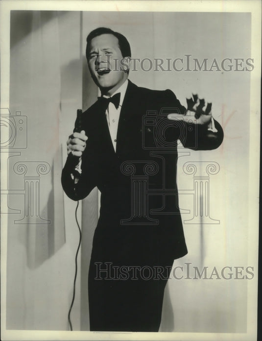 1965 Press Photo Pat Boone guest star-host at "The Hollywood Palace" - Historic Images