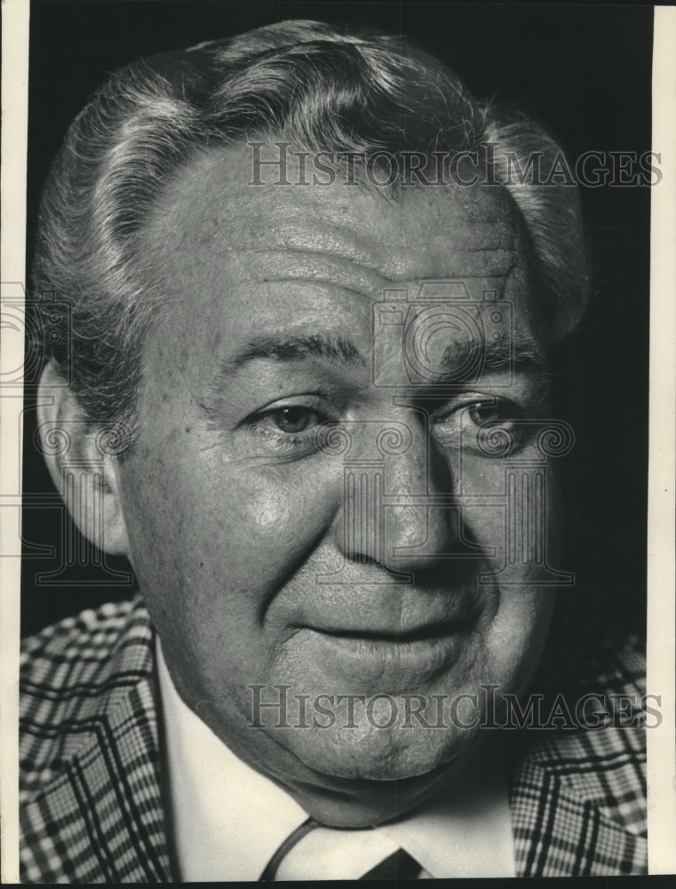 1974 Actor Forrest Tucker - Historic Images