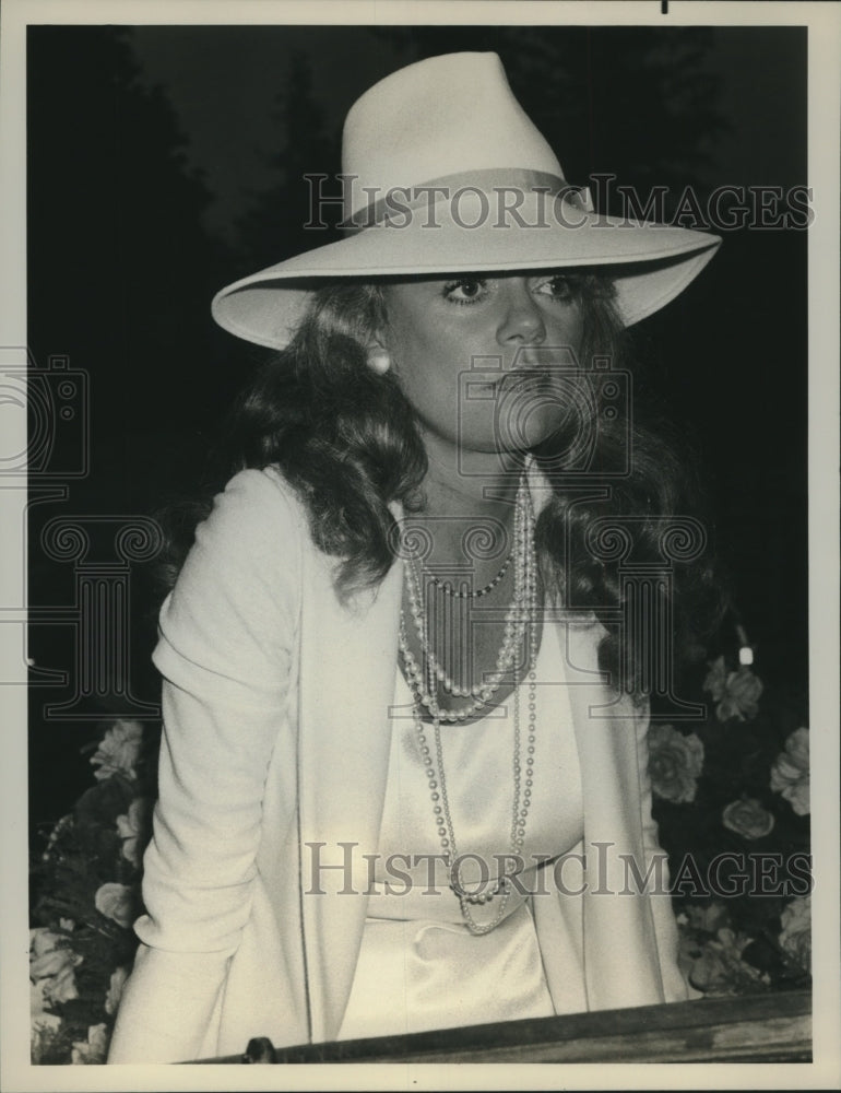 1974 Press Photo Dyan Cannon stars in "The Virginia Hill Story" on NBC.- Historic Images