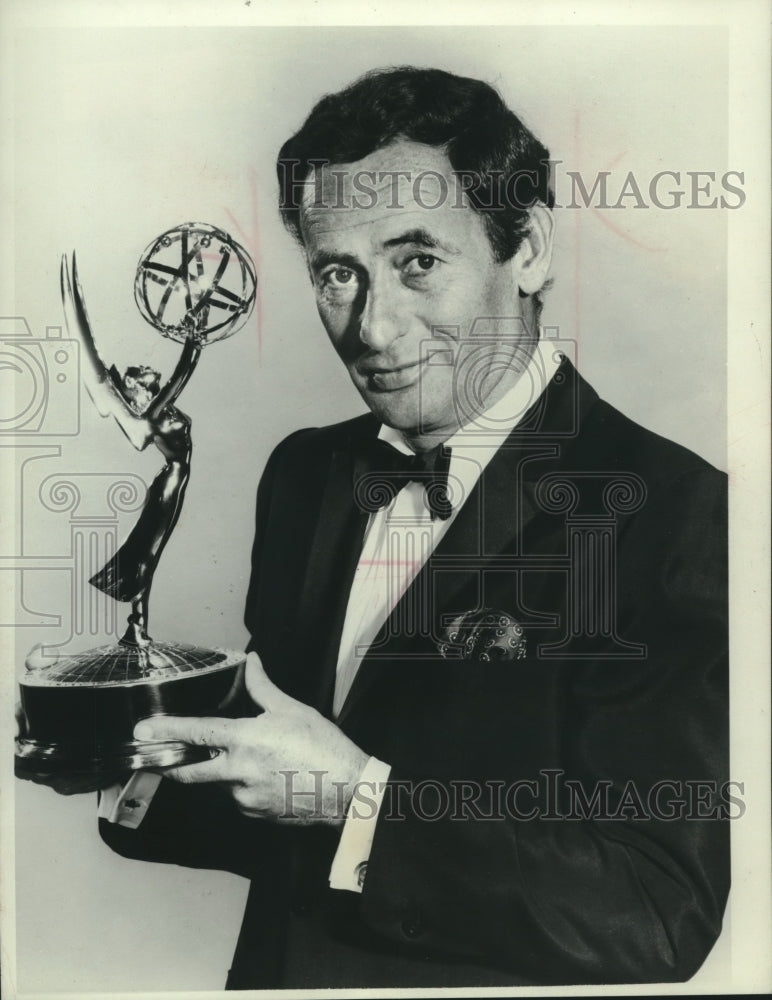 1968 Joey Bishop Poses with Award-Historic Images