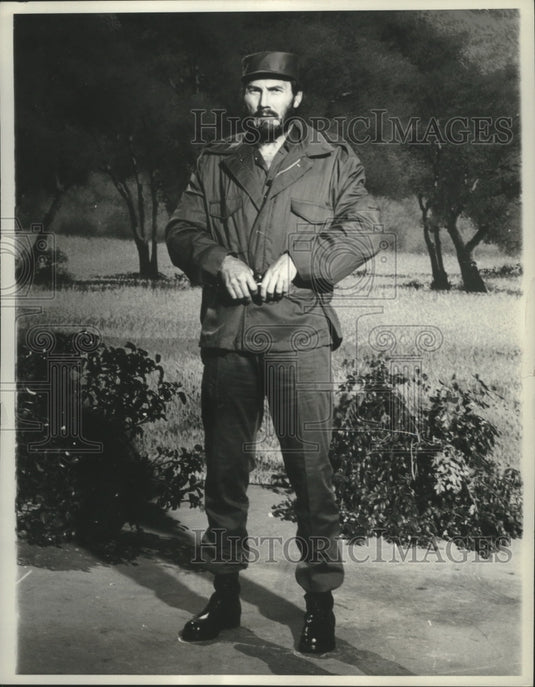Press Photo Jack Palance portraying Fidel Castro in 'Che" Lives Again- Historic Images