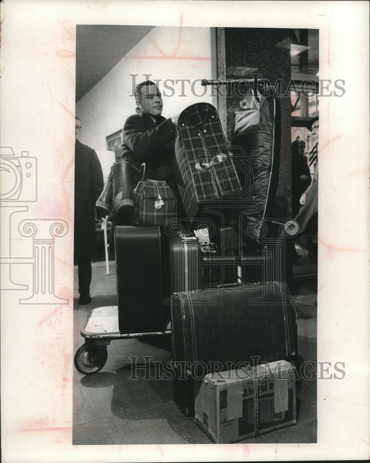 1963 Press Photo Milwaukee Peace Corps Richard Alsbrook, From Dallas Texas- Historic Images