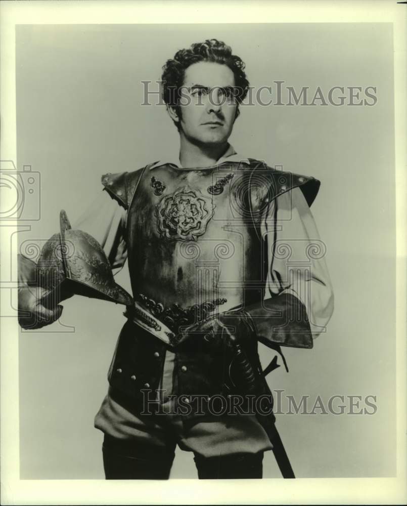 1980 Press Photo Tyrone Power Dressed In Armor - Historic Images