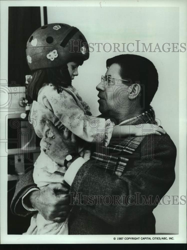 1987 Press Photo Jerry Lewis &amp; Jaclyn Bernstein in &quot;Fight for Life&quot; - Historic Images