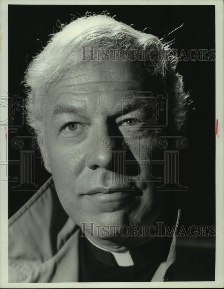 1971 Press Photo Actor George Kennedy - Historic Images