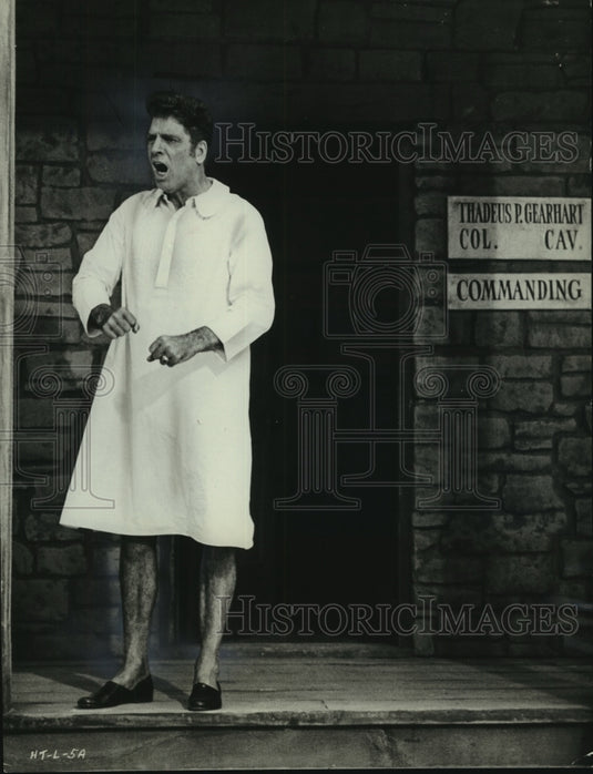 1965 Press Photo A comedy role by Burt Lancaster in "The Hallelujah Trail." - Historic Images