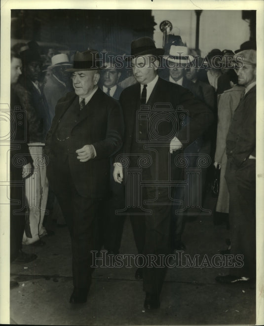 1939 T.J. Pendergast & his attorney John Madden after his conviction - Historic Images