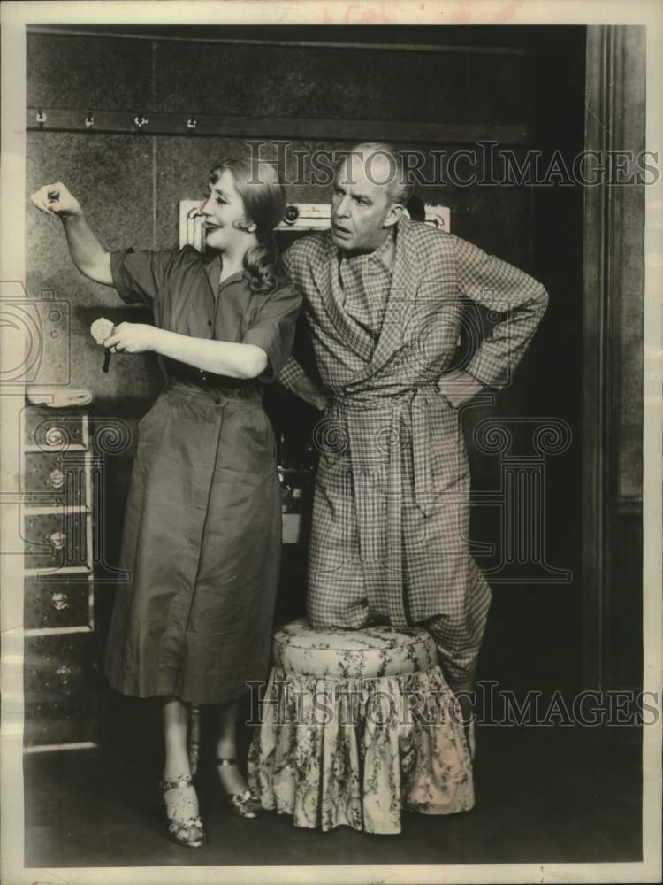 1957 Press Photo Alfred Lunt and Lynn Fontanne in &quot;The Great Sebastians&quot;- Historic Images