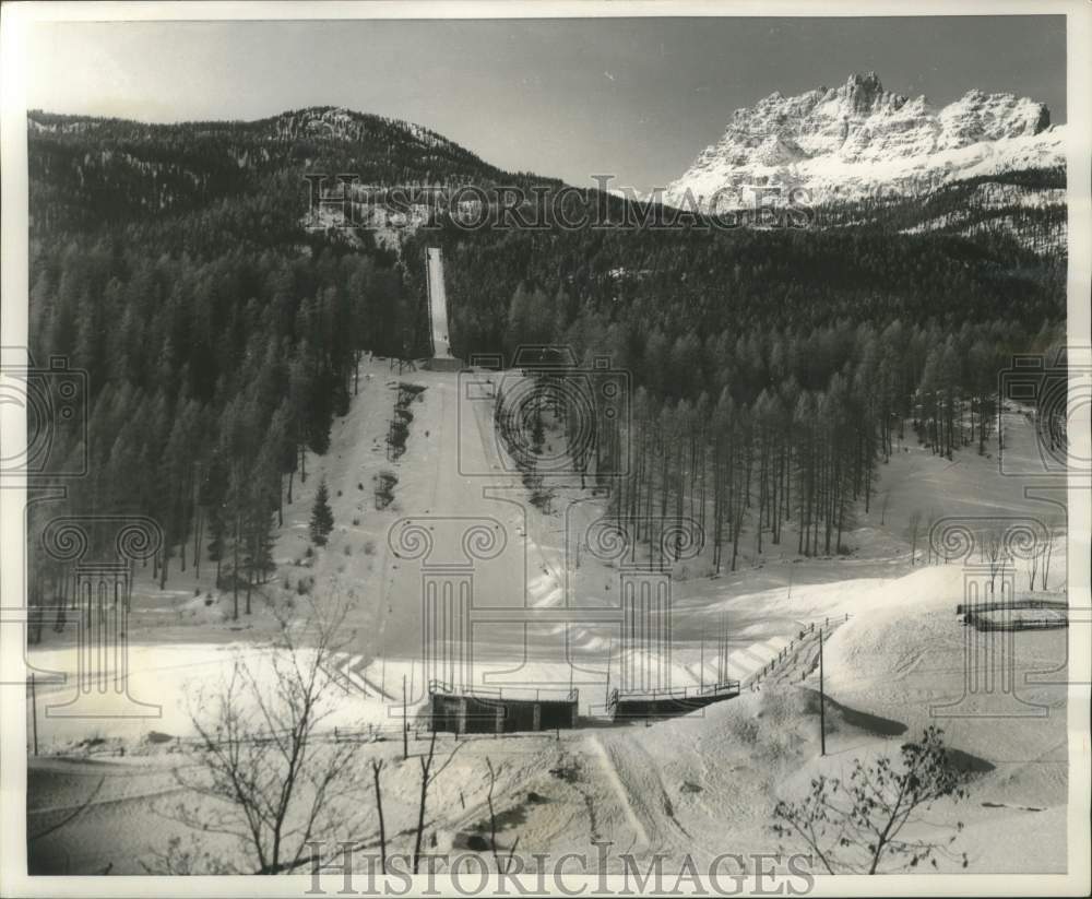 1955 Press Photo Ski Jump at Cortina D'Ampezzo,1956 Winter Olympic Games- Historic Images