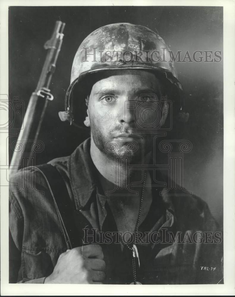 1964 Press Photo Actor Keir Dullea stars in &quot;The Thin Red Line&quot; - mjx71060- Historic Images