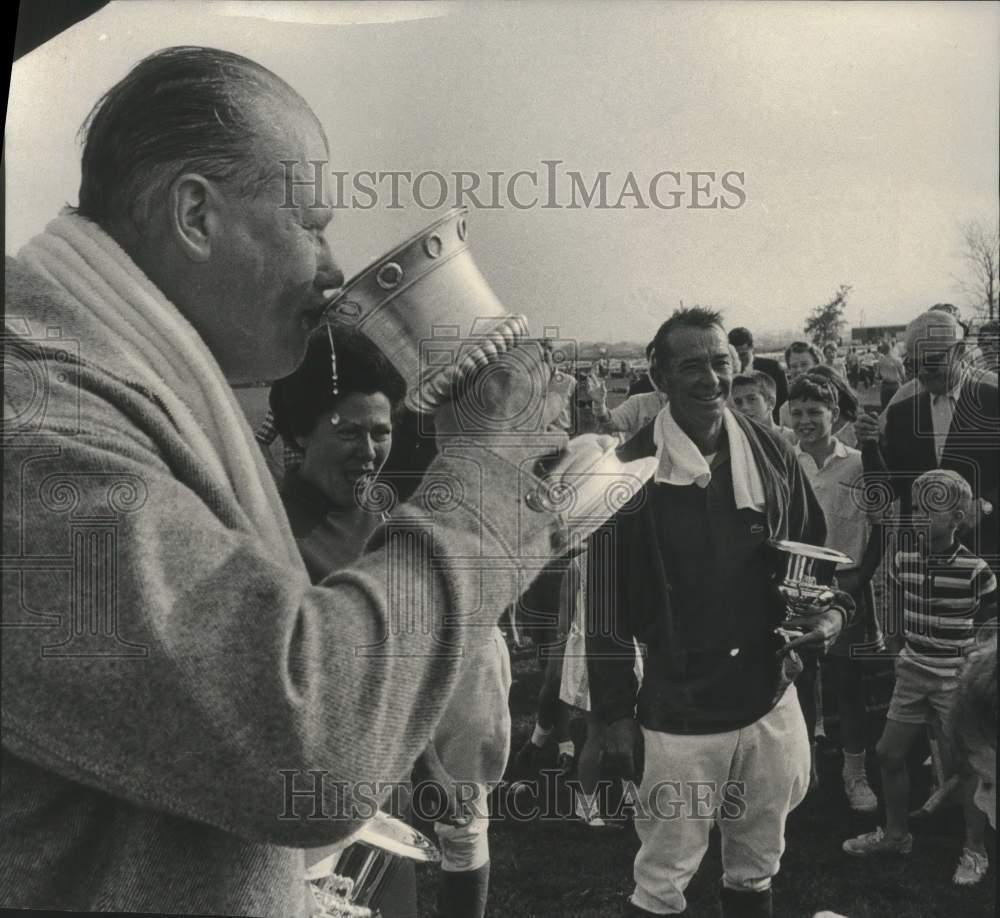 1968 Press Photo National 20 Goal Polo Tournament winners celebrate, Wisconsin - Historic Images