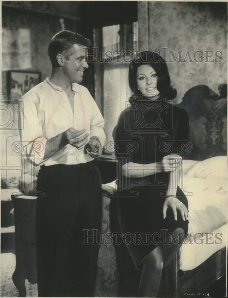 1965 Sophia Loren &amp; George Peppard on set on &quot;Operation Crossbow&quot;-Historic Images