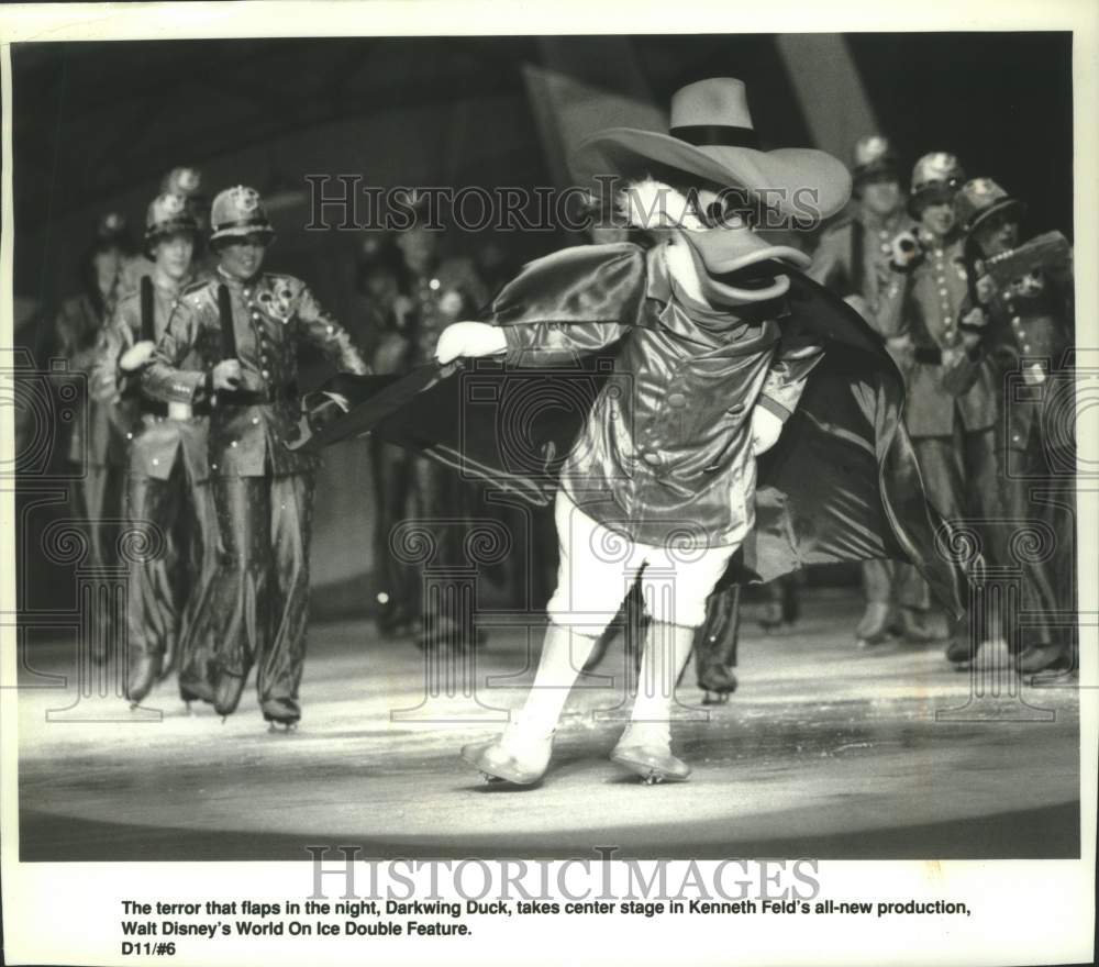 1992 Press Photo Darkwing Duck in Walt Disney&#39;s World On Ice - mjx76964 - Historic Images