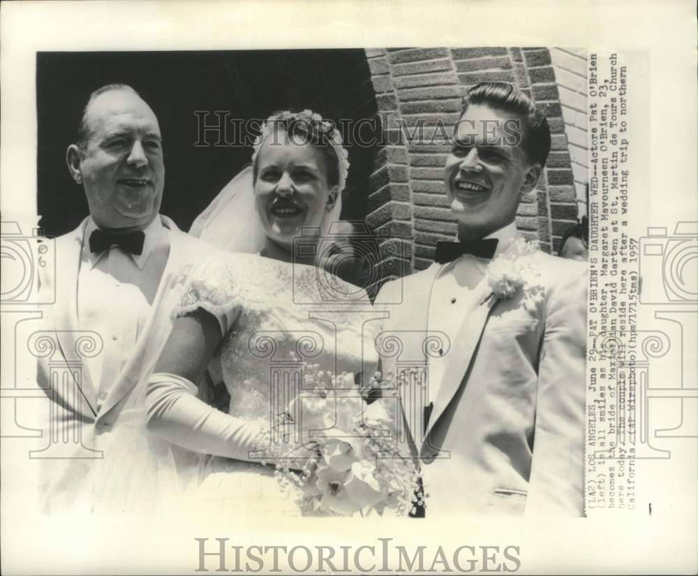 1957 Press Photo Pat O&#39;Brien at daughter Margaret&#39;s wedding to Maximilian Garten- Historic Images