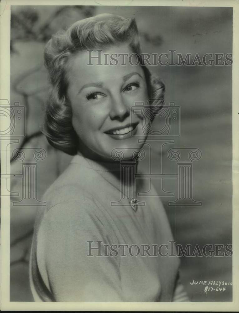 1952 June Allyson starred in wartime movie musicals - Historic Images