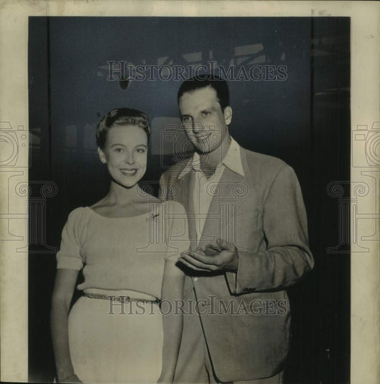 1948 Pittsburgh Pirate Ralph Kiner with Hollywood's Peggy Nilsson - Historic Images